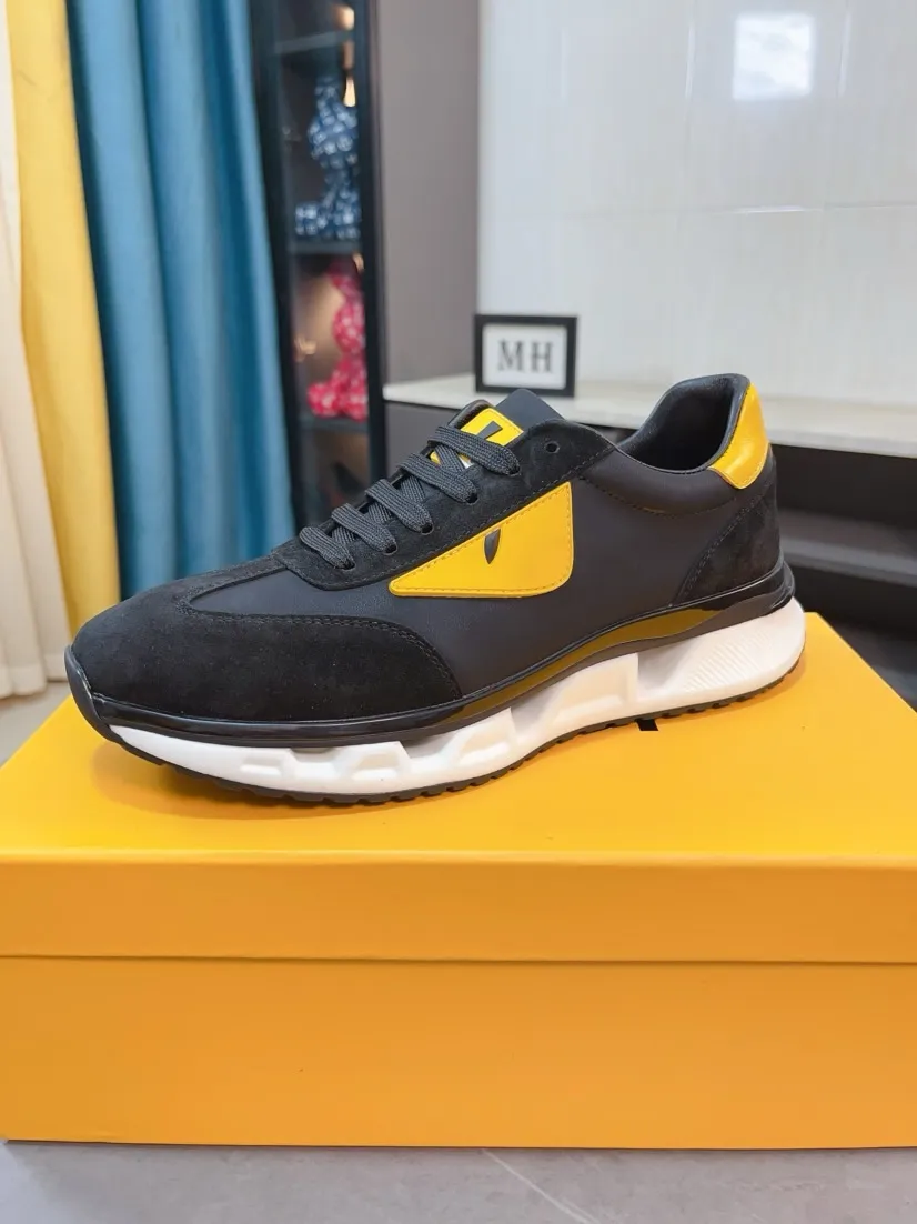 Men's shoes 💰440🌹🌹[fendi] Fendi classic and comfortable men, this complex sneaker is made of soft calfskin➕genuine leather lining➕original ultra-light rubber material with rough outsole. This unique light style is suitable for the casual and refined sensibility of this season. It is comfortable and natural on the feet. It is an everyday style for casual travel in autumn and winter! 38/44
